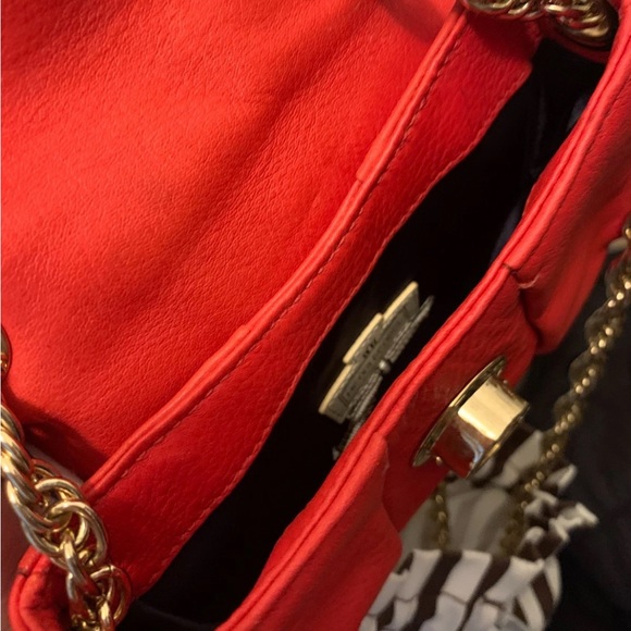 Henri Bendel Pebbled Leather Bag Gold Chain Shoulder Crossbody Bag - Picture 14 of 17